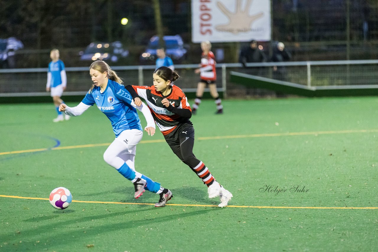 Bild 346 - wBJ VfL Pinneberg - Altona 93 : Ergebnis: 8:0